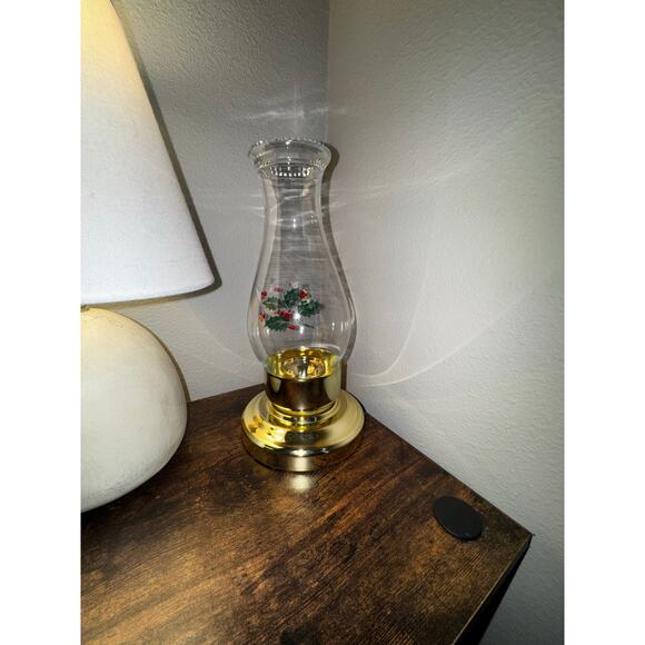 Vintage Brass Hurricane Candle Lamp + 2 Holiday Glass Shades Christmas Decor - Picture 12 of 14
